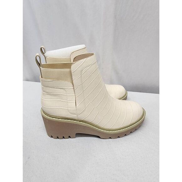 Trish Lucia Womens 7.5 Platform Lug Sole Chelsea Boots Ankle High Chunky Block H - Picture 4 of 9
